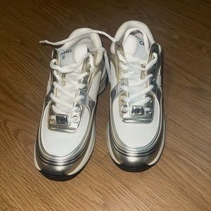 SOLD! Chanel 23C Gold Silver White CHANEL logo GOLD CC, 38.5